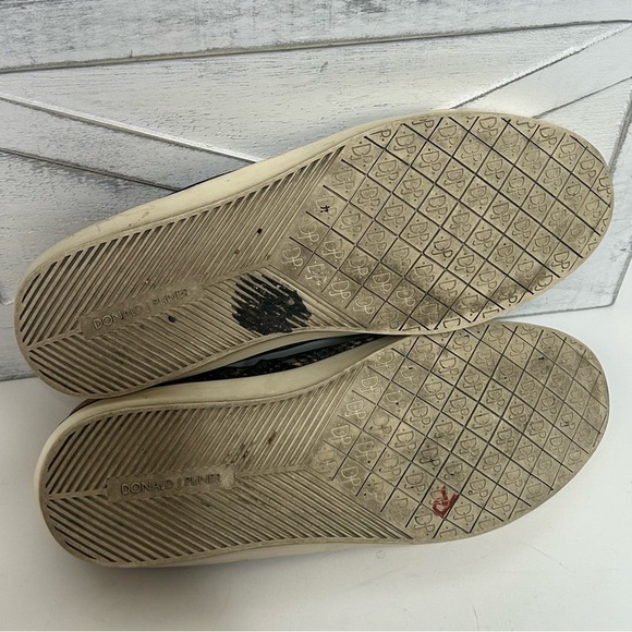 Donald Pliner Sonia Snake Print Slip On Sneakers - Picture 15 of 15